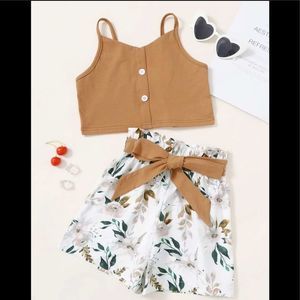 Girls Fake Button Cami Top & Floral Print Belted Shorts size 11-12Yr